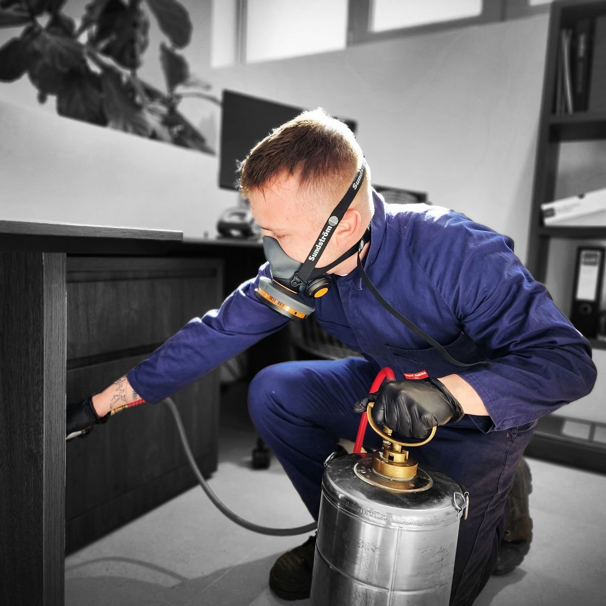 ALCARAZ PEST CONTROL LLC